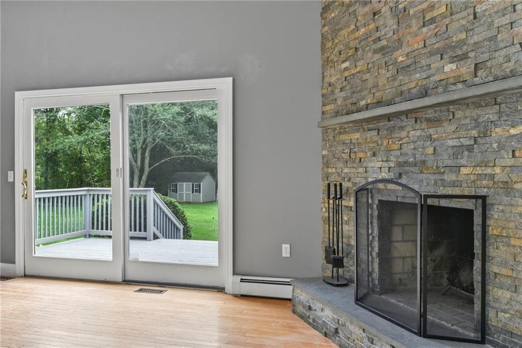 2360 Middle Road photo 24