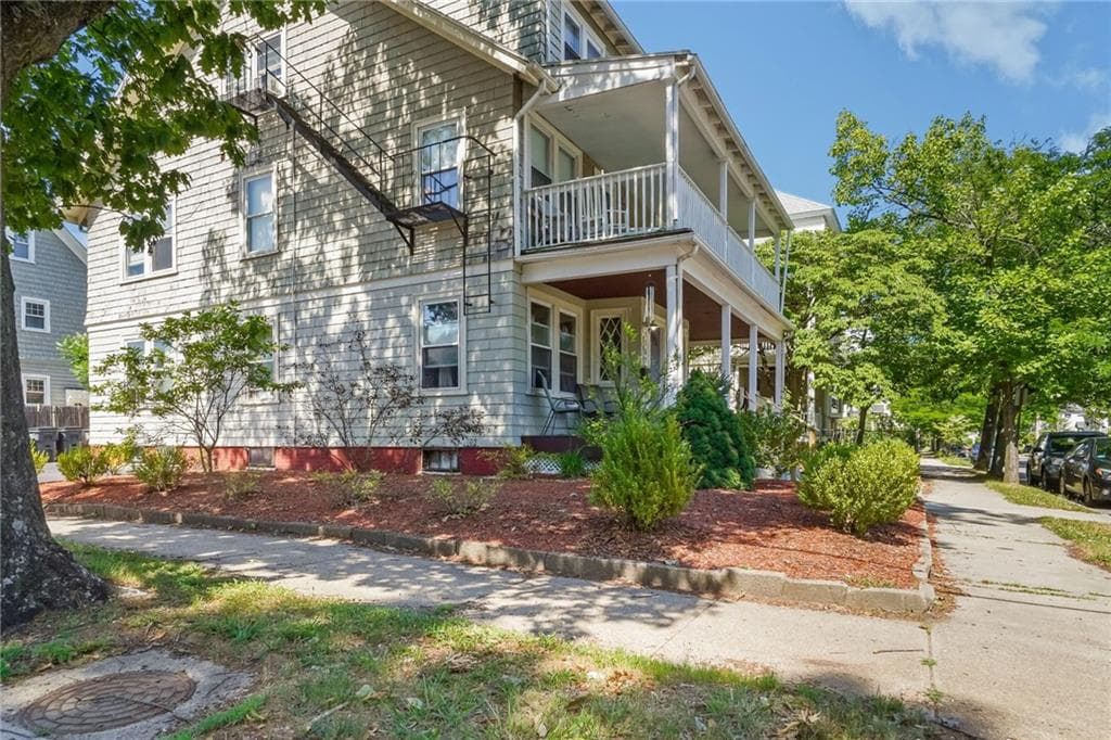 155 Alabama Avenue photo 2