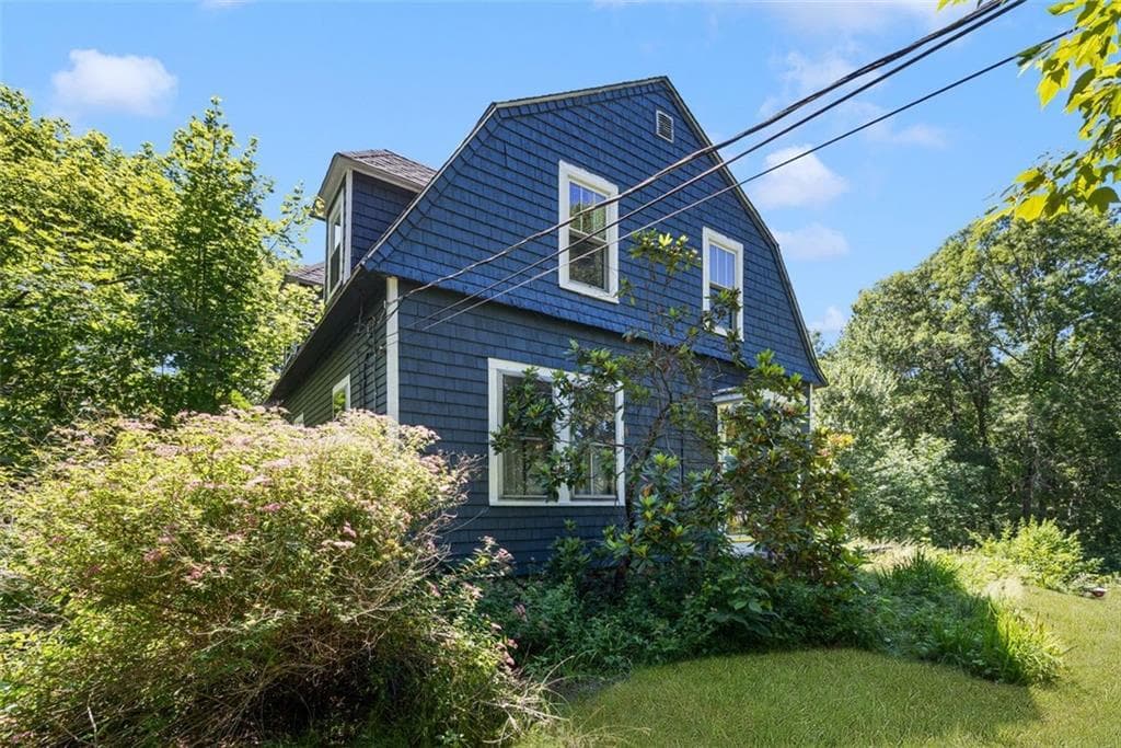 320 Railroad Avenue photo 21
