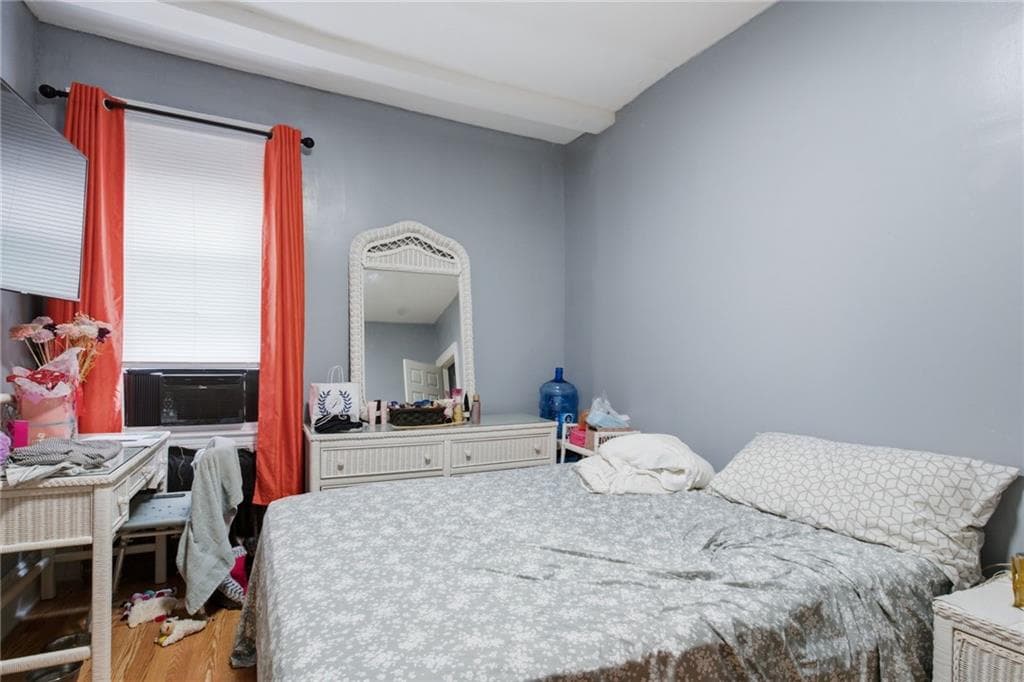 Multi Family at 156 160 Bridgham Street, Providence, photo 13 of 28