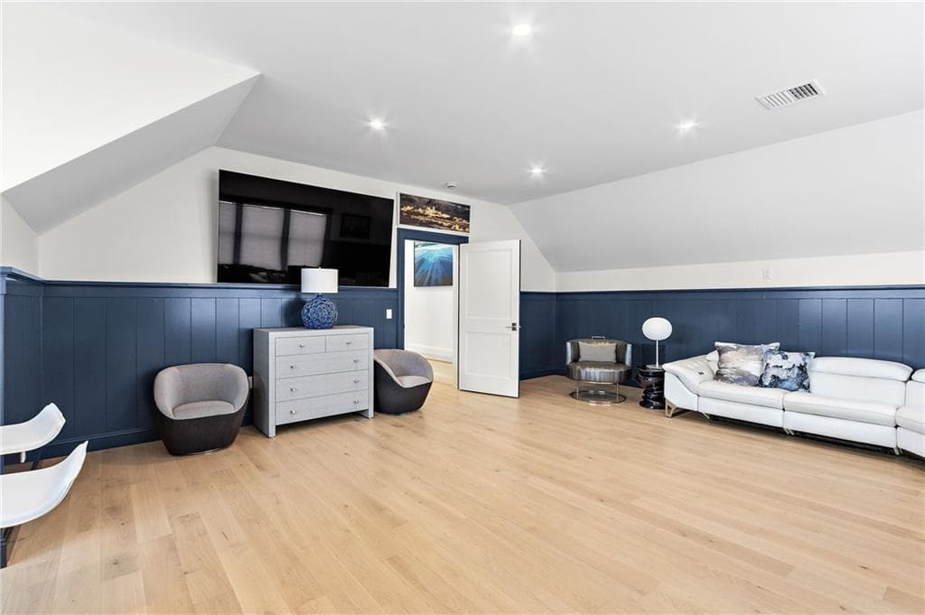 8 Lookout Lane photo 27