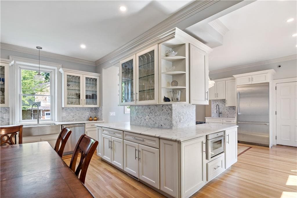Single Family Residence at 32 Lorraine Street, Barrington, photo 22 of 50