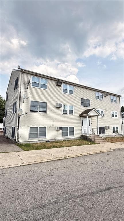 60 Esten & 61 Vale Avenue photo 2