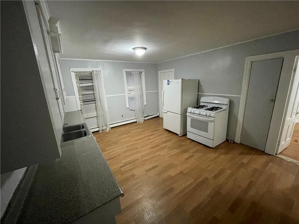 Multi Family at 2 Young Avenue, Providence, photo 3 of 13