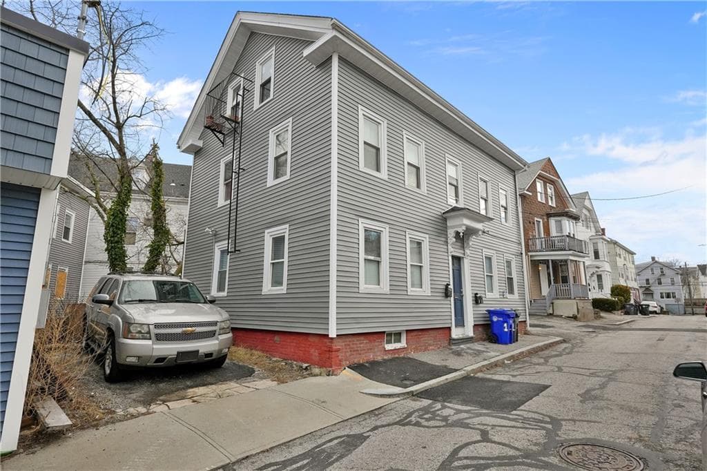 Multi Family at 2 Young Avenue, Providence, photo 10 of 13