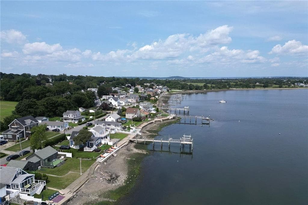 12 Atlantic Avenue photo 17