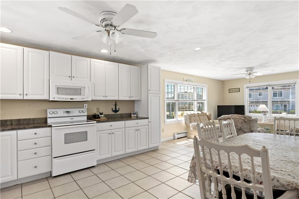 980 Matunuck Beach Road photo 18