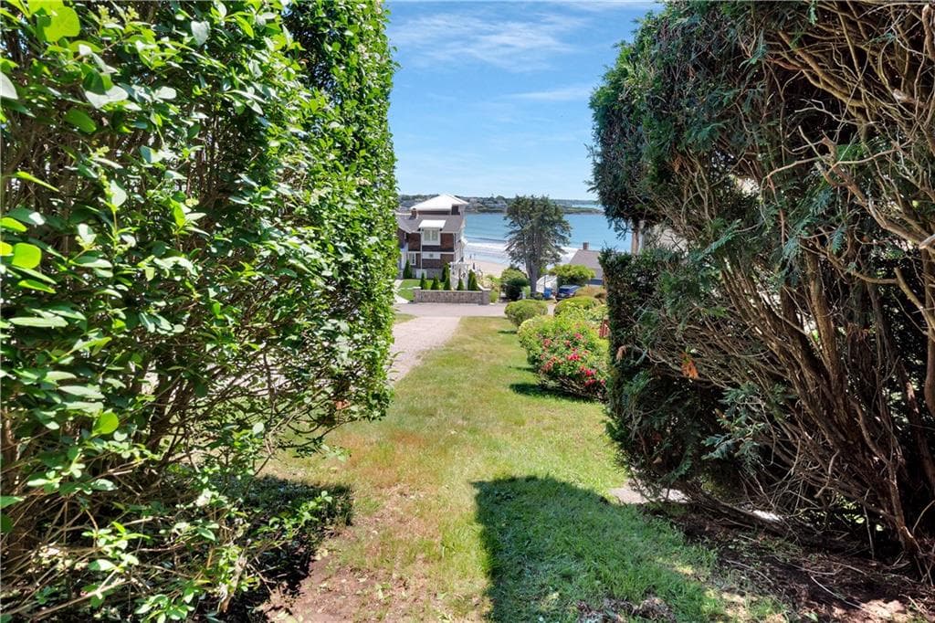 7 Jenckes Court photo 38
