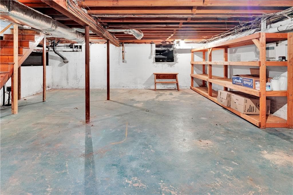 7 Jenckes Court photo 37