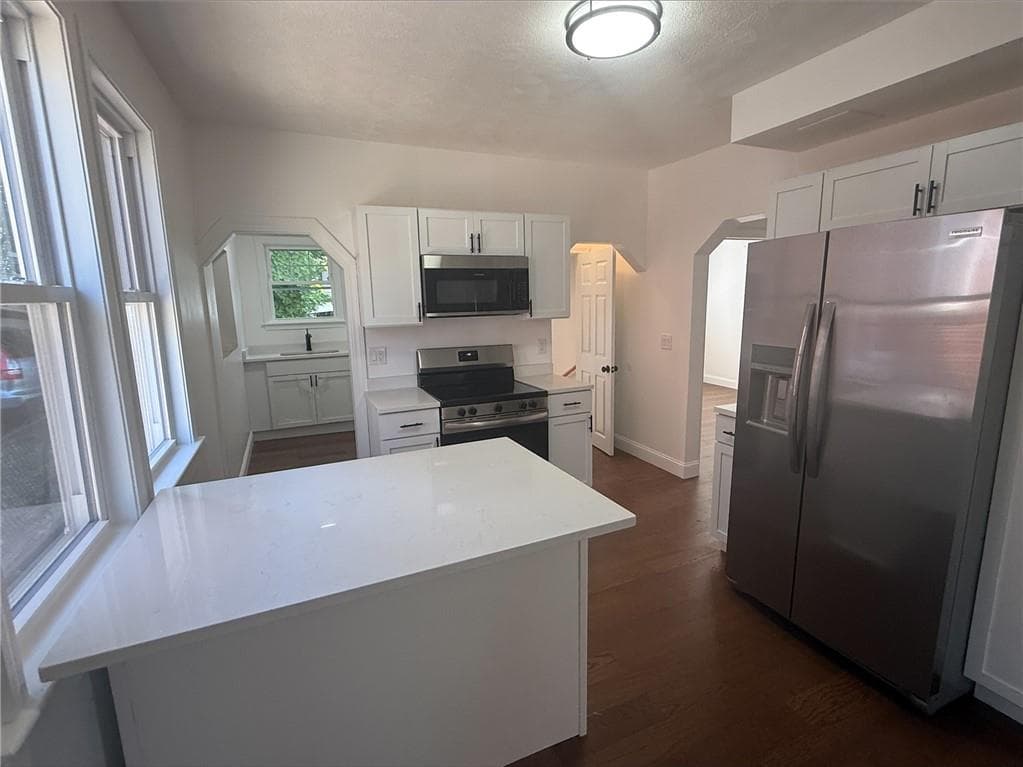 Single Family Residence at 17 Middleton Street, Providence, photo 2 of 14