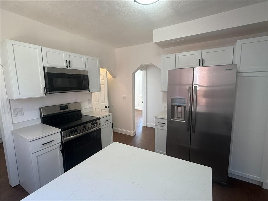 Single Family Residence at 17 Middleton Street, Providence, photo 3 of 14