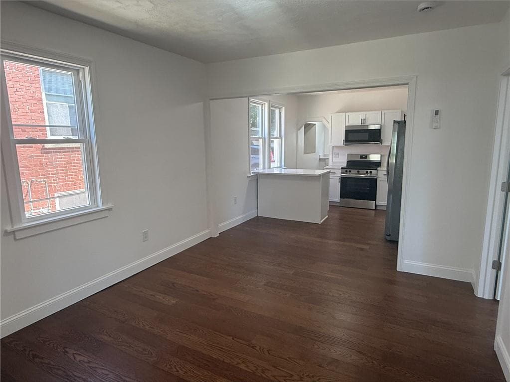 Single Family Residence at 17 Middleton Street, Providence, photo 5 of 14