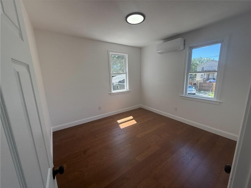 Single Family Residence at 17 Middleton Street, Providence, photo 10 of 14