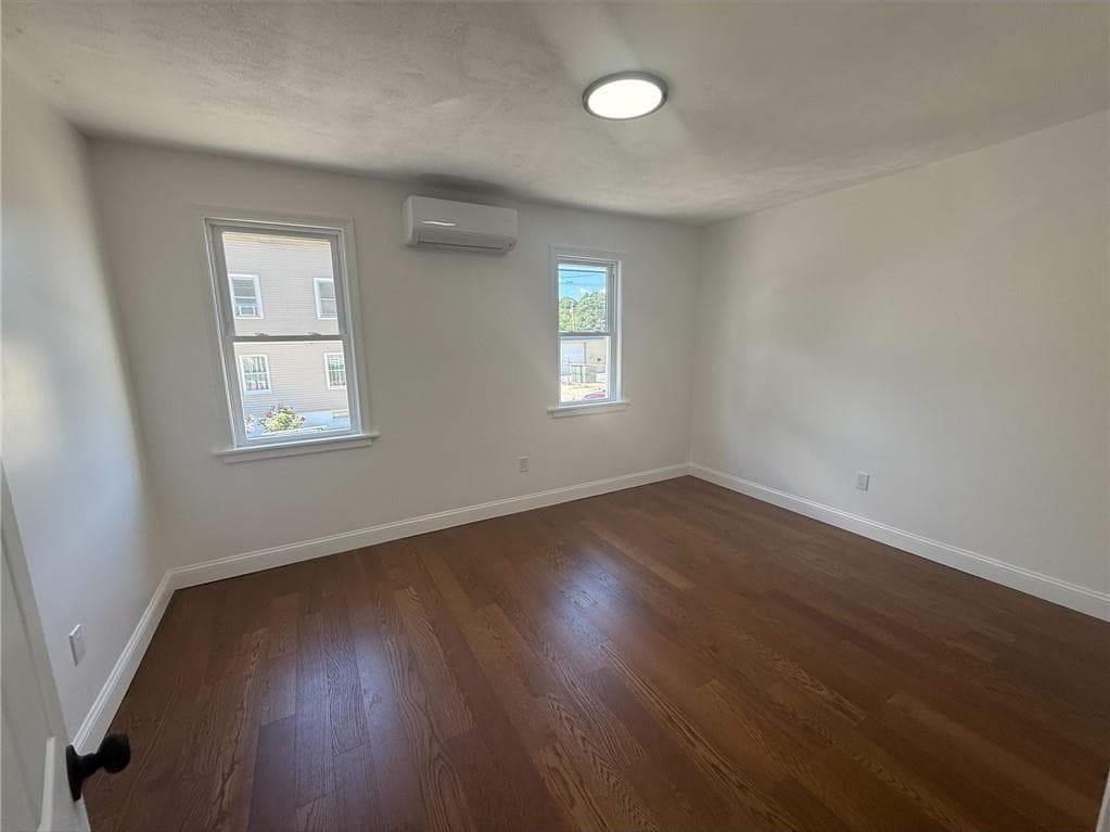 Single Family Residence at 17 Middleton Street, Providence, photo 11 of 14