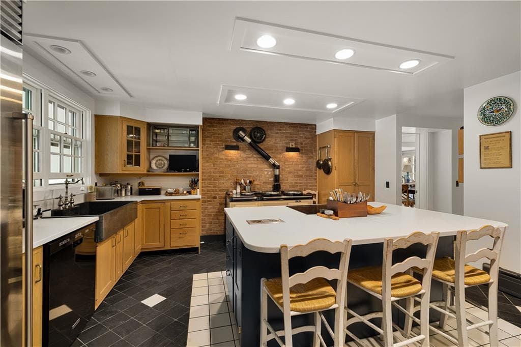 701 Bellevue Avenue photo 19