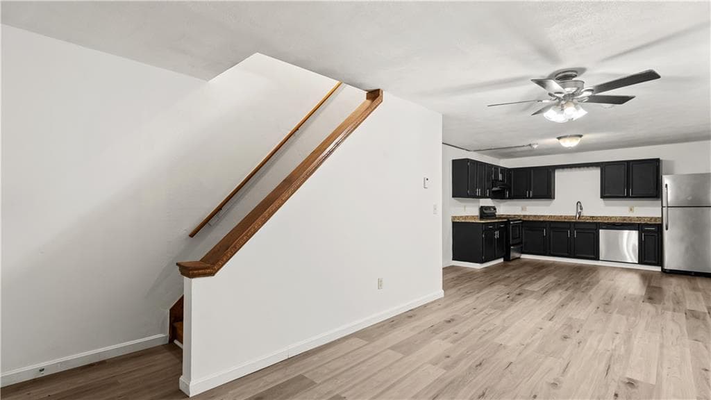 444 Woodward Road UNIT 37 photo 3