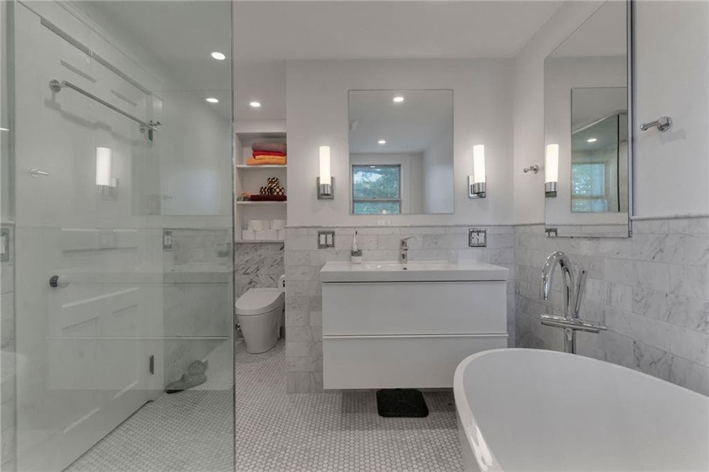 45 Hazard Avenue photo 18