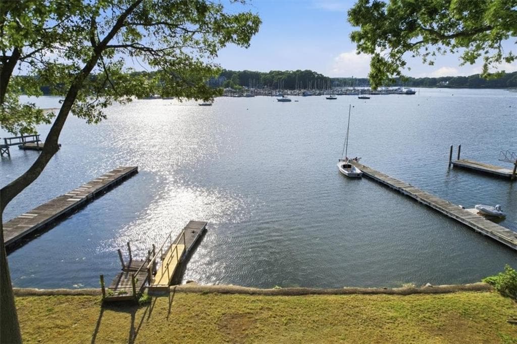 265 Grand View Drive