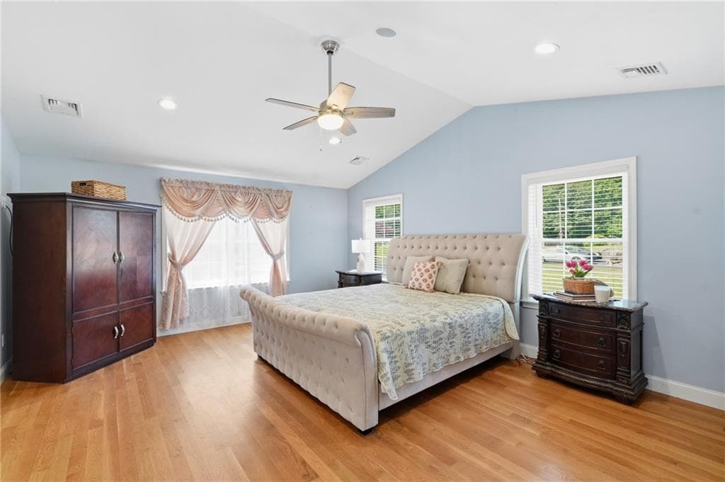 10 Stirling Drive photo 17
