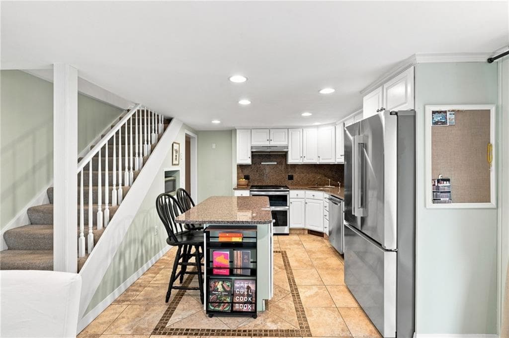 Single Family Residence at 321 Cooper Hill Road, Burrillville, photo 13 of 49