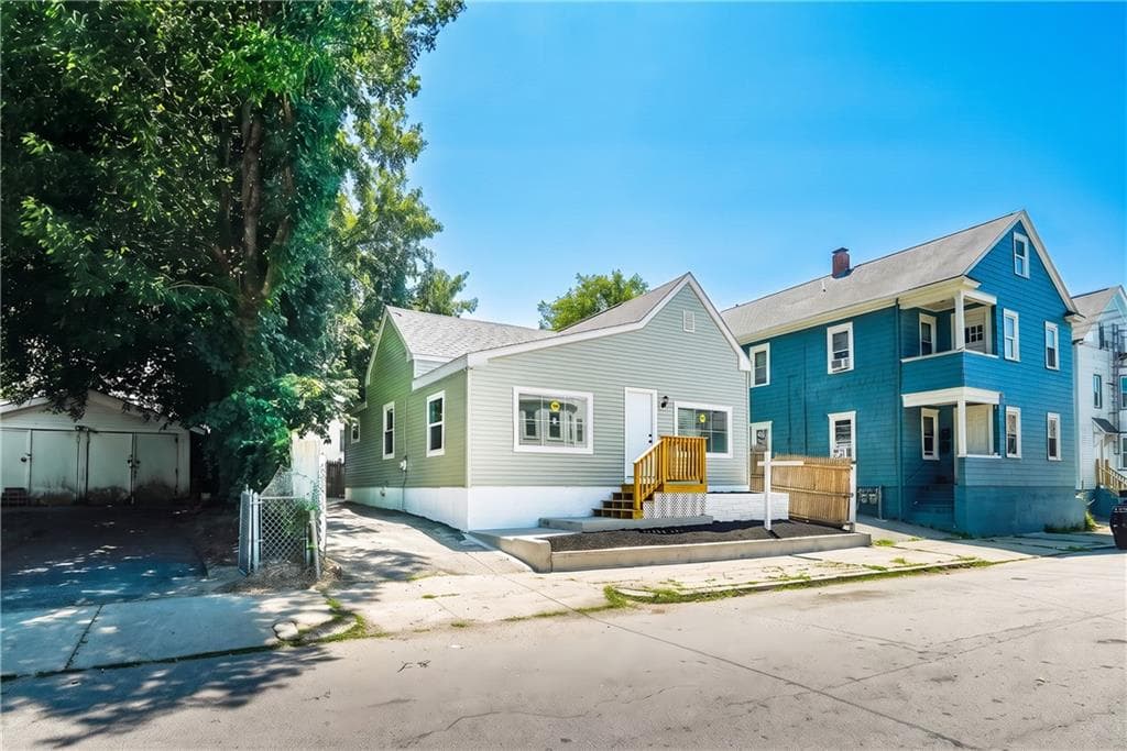 112 Hendrick Street photo 22
