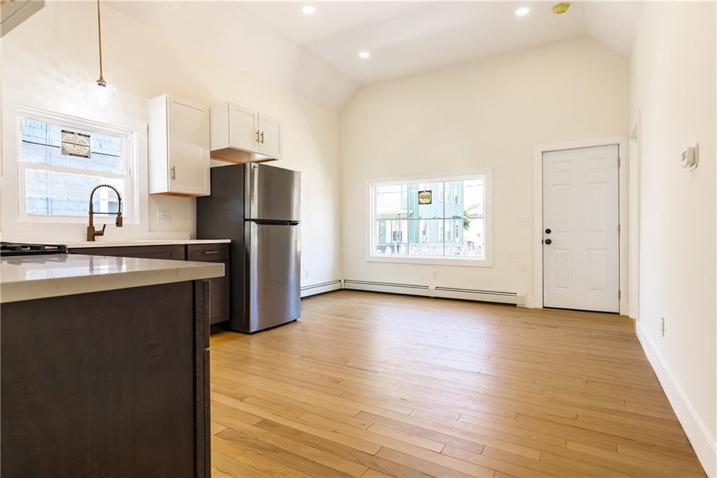 112 Hendrick Street photo 20