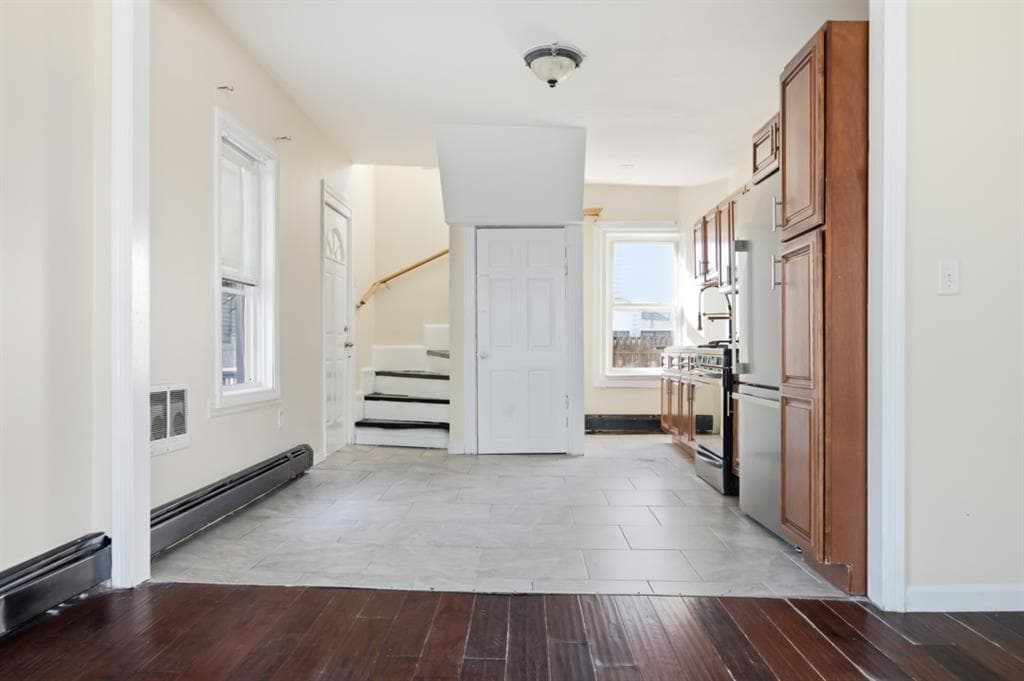 Single Family Residence at 22 Gladstone Street, Providence, photo 4 of 22