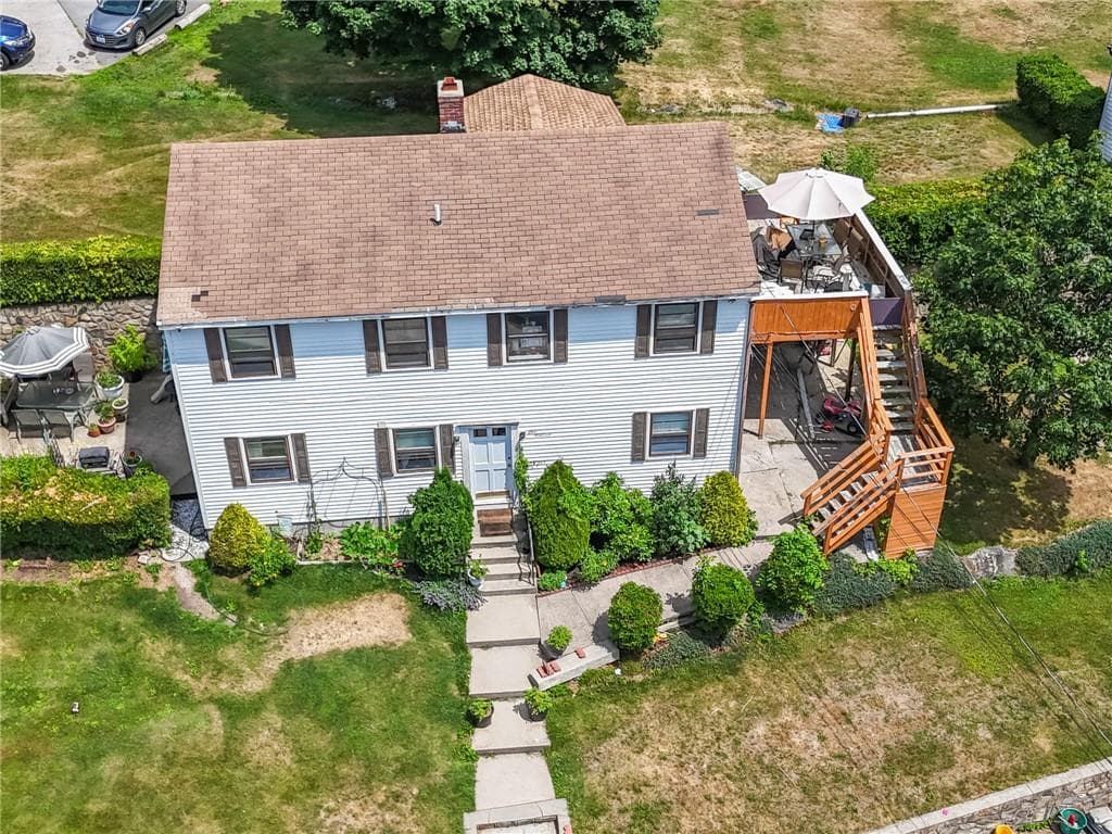 90 Monson Street photo 24
