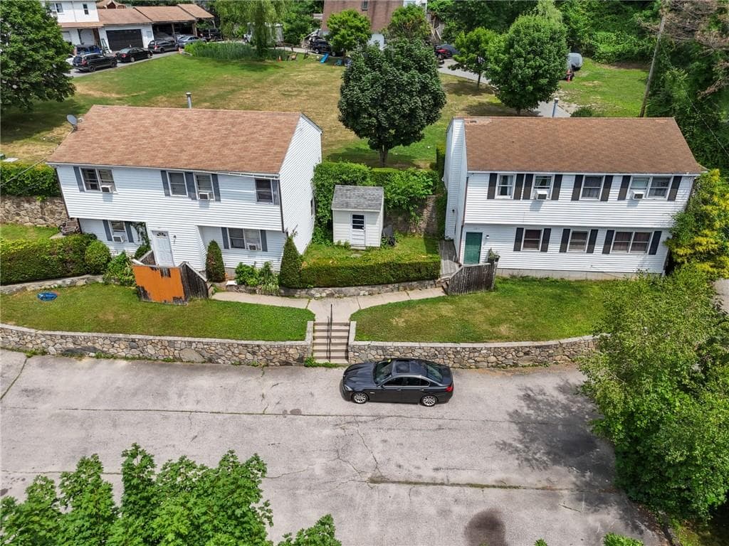 90 Monson Street photo 11
