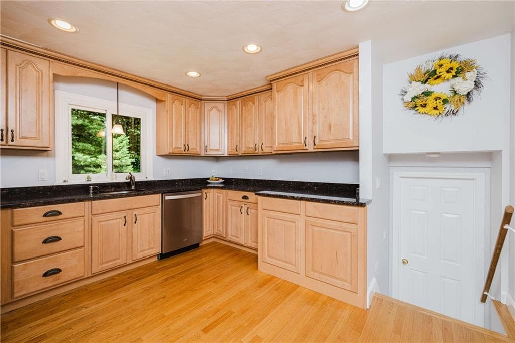 22 Oakview Terrace photo 8