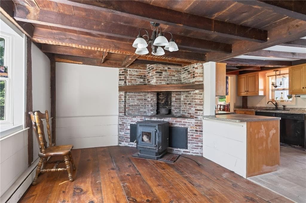 225 Scott Road photo 17