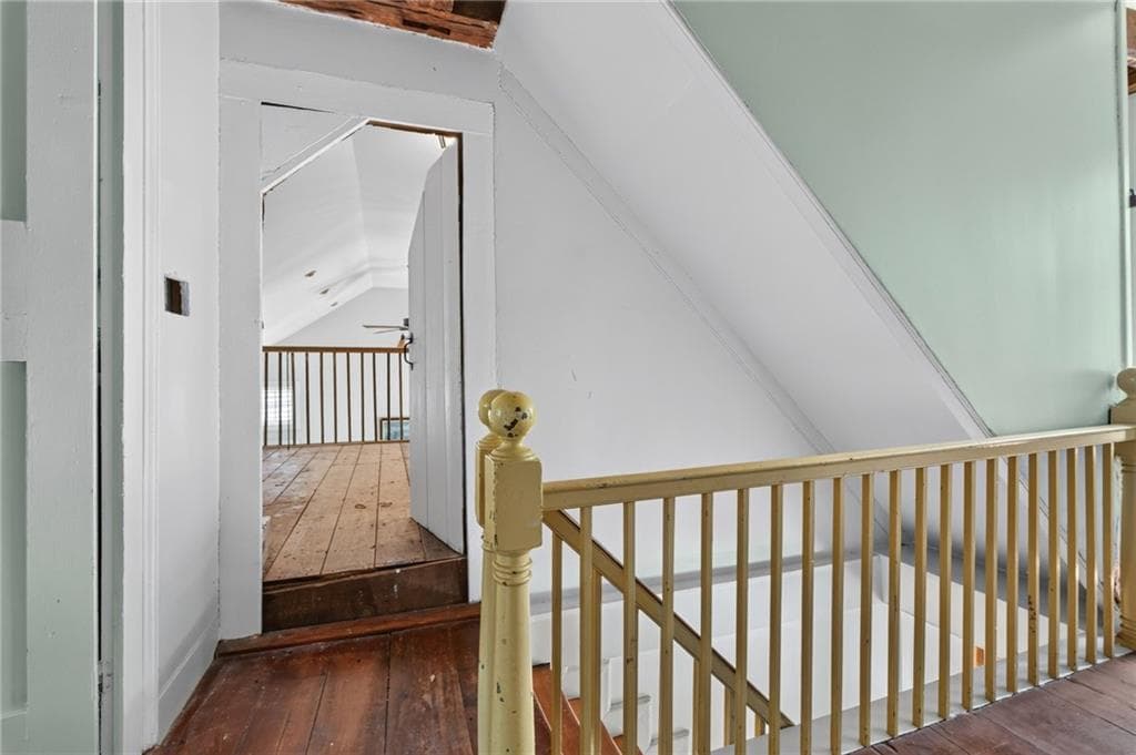225 Scott Road photo 22