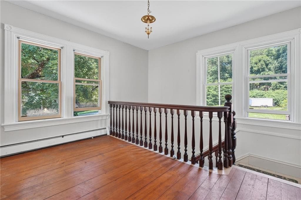 225 Scott Road photo 32