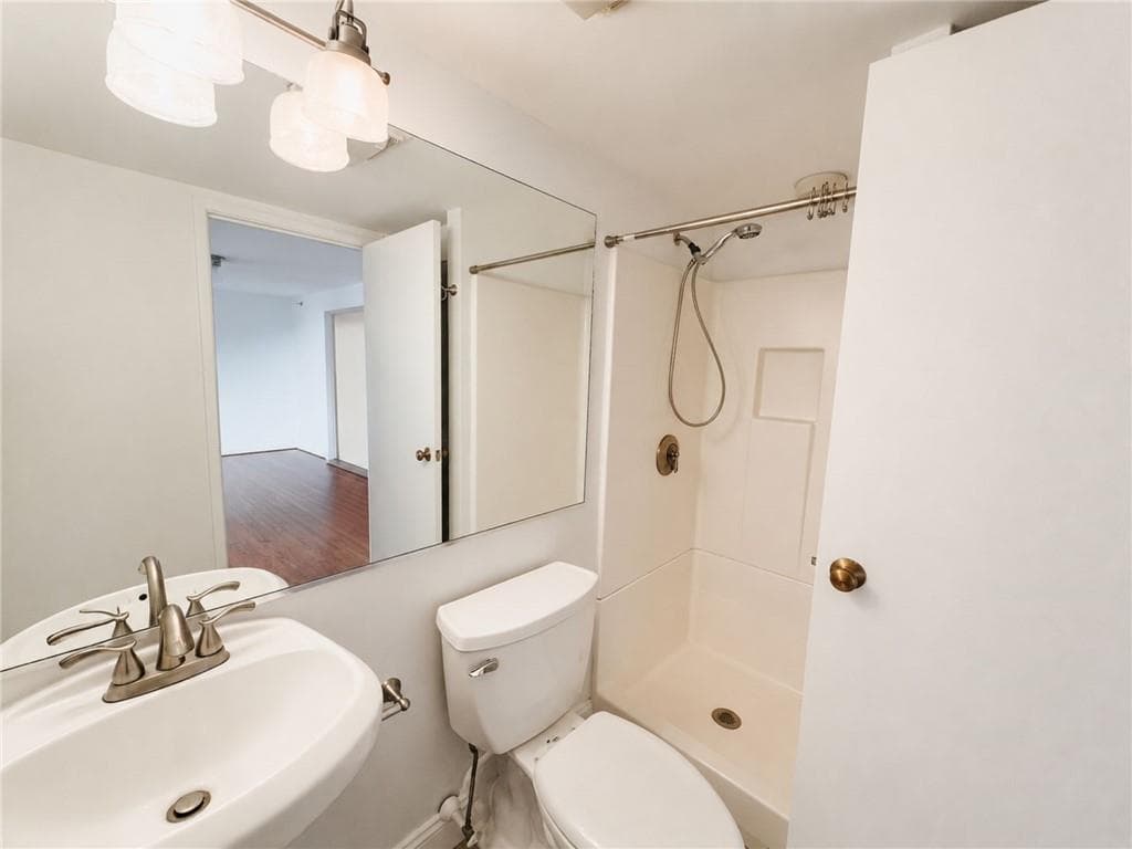494 Woonasquatucket Avenue UNIT 414 photo 26