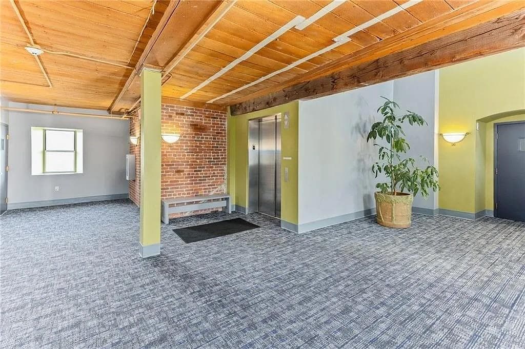 494 Woonasquatucket Avenue UNIT 414 photo 4
