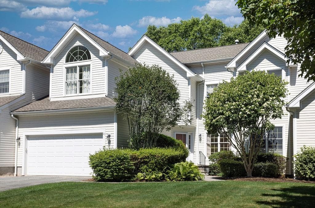 20 Sanctuary Drive