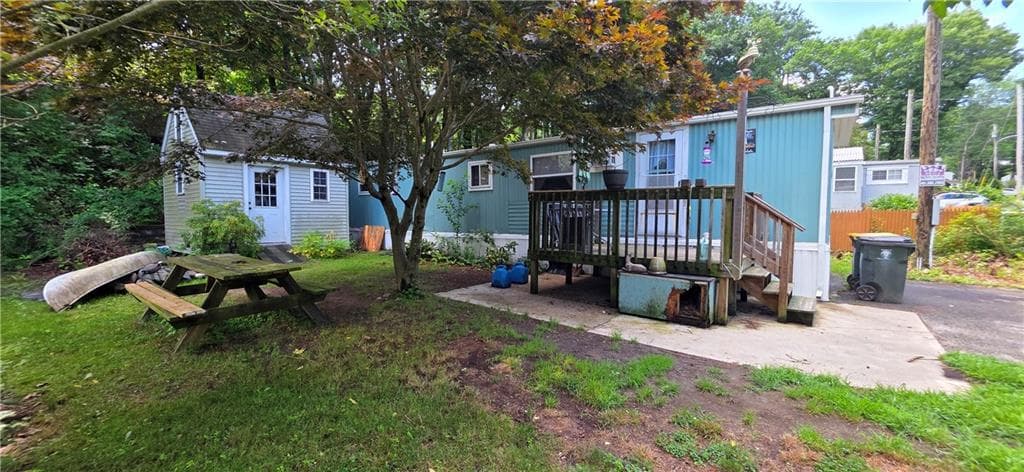 23 WOODRIDGE Drive photo 4