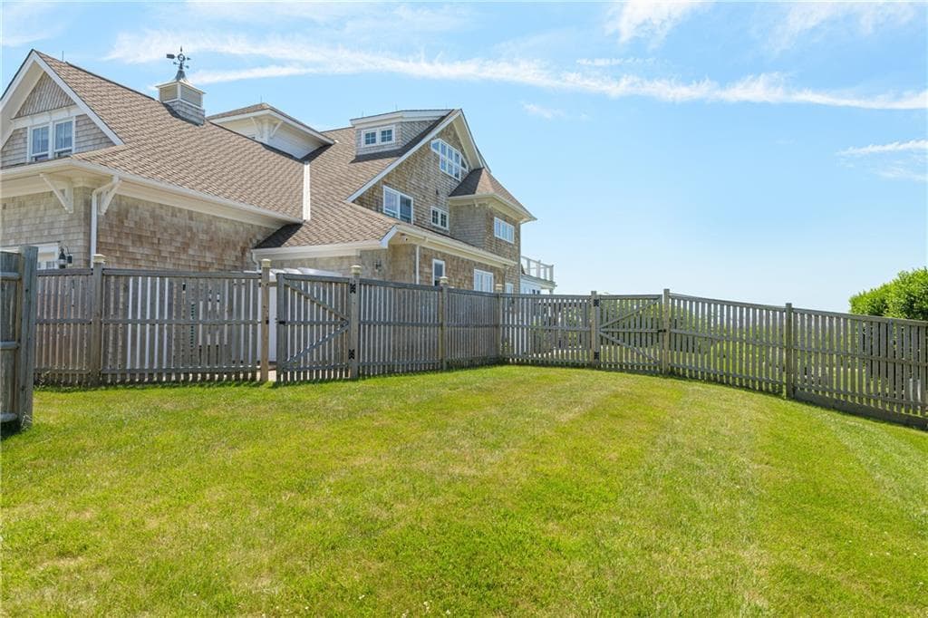 Single Family Residence at 37 Coast Guard Avenue, South Kingstown, photo 40 of 50