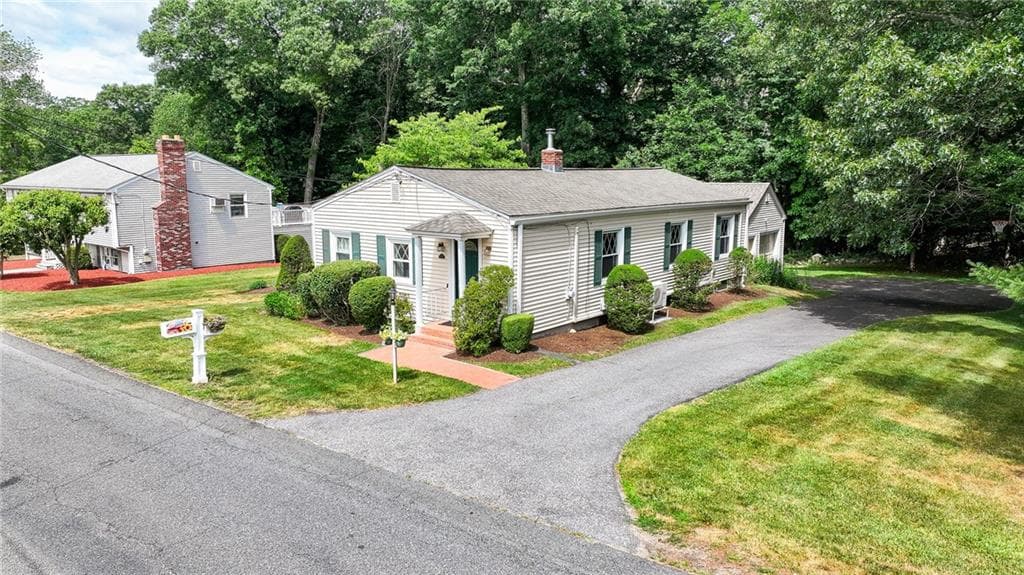 71 Roland Street photo 3