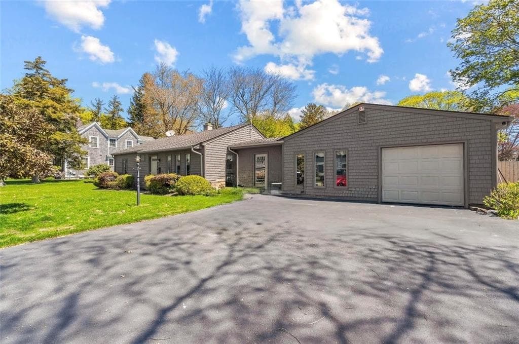 32 Ridge Road
