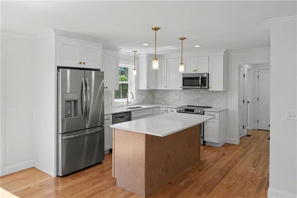 Single Family Residence at 18 Tacoma Street, Cranston, photo 5 of 10