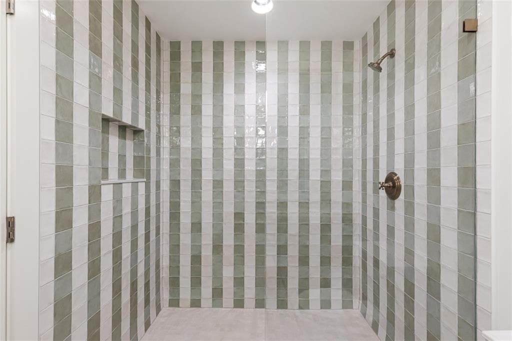 310 Blackstone Boulevard photo 42
