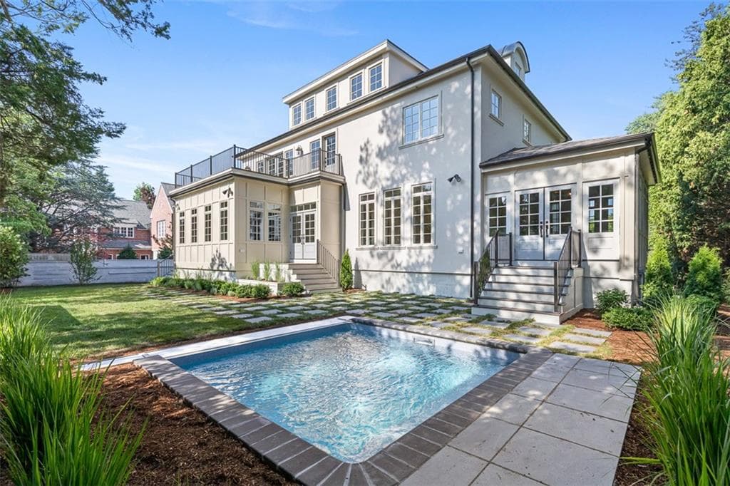 310 Blackstone Boulevard photo 47