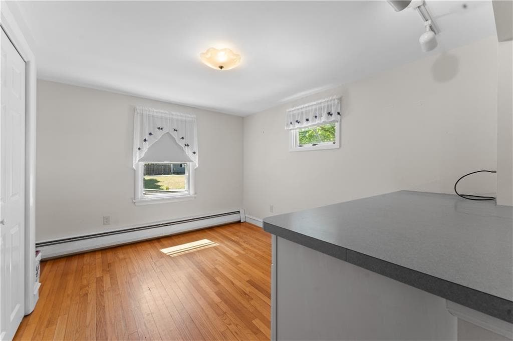 Single Family Residence at 48 Westbrook Drive, Seekonk, photo 18 of 33