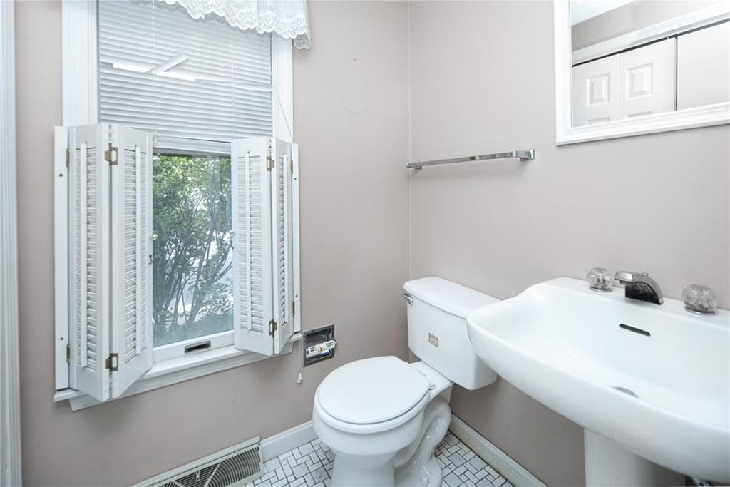 161 West Shore Road UNIT C5 photo 11