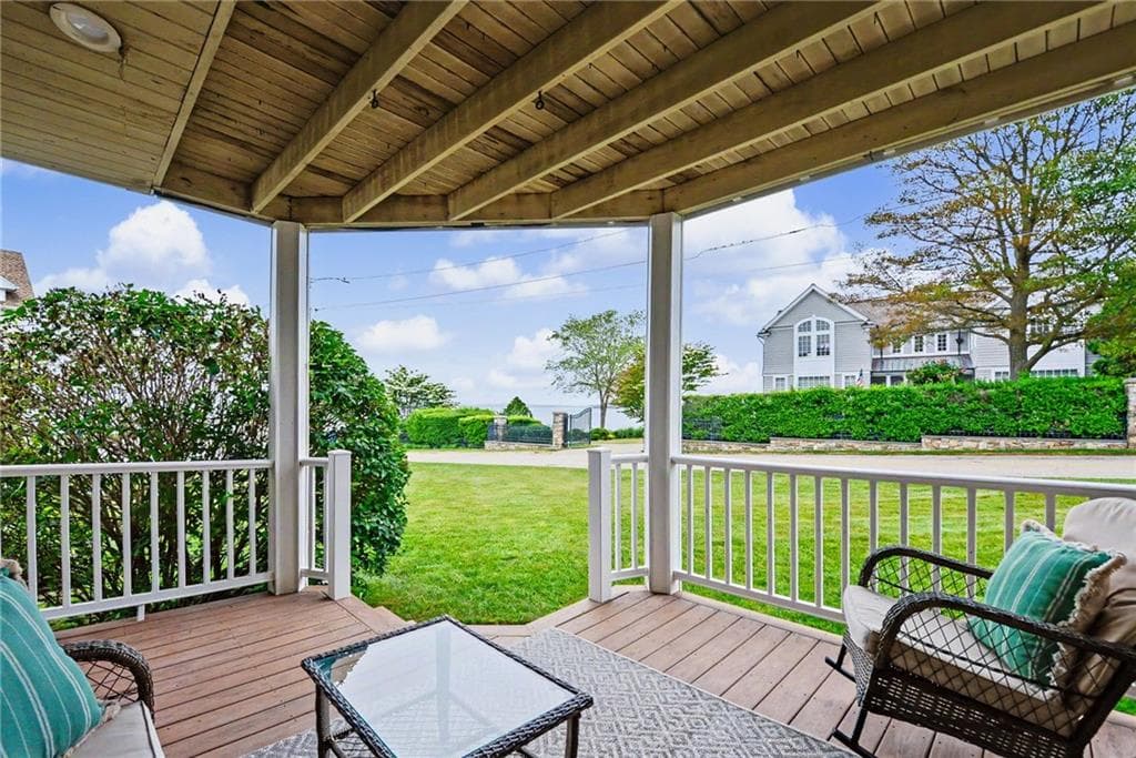 20 Roxbury Road photo 23