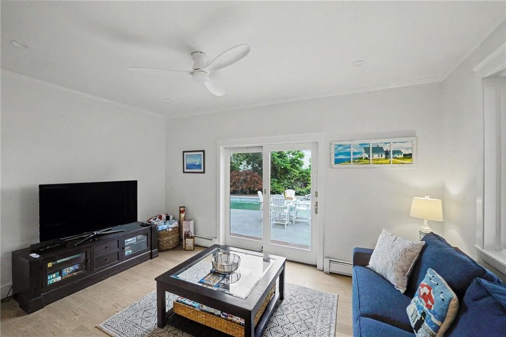 20 Roxbury Road photo 15