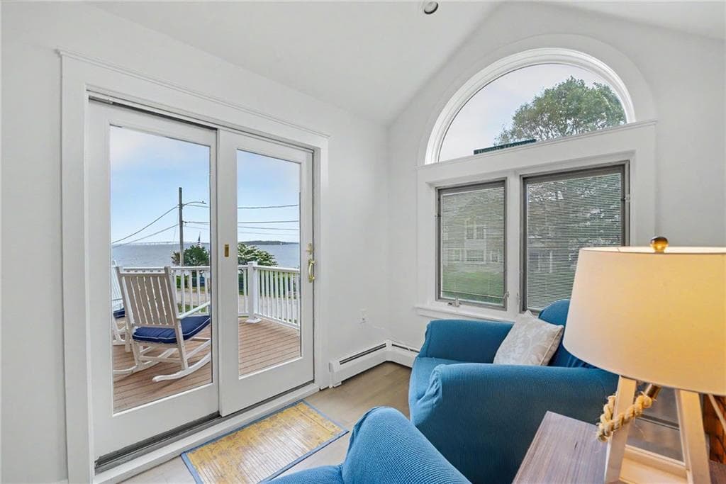 20 Roxbury Road photo 21