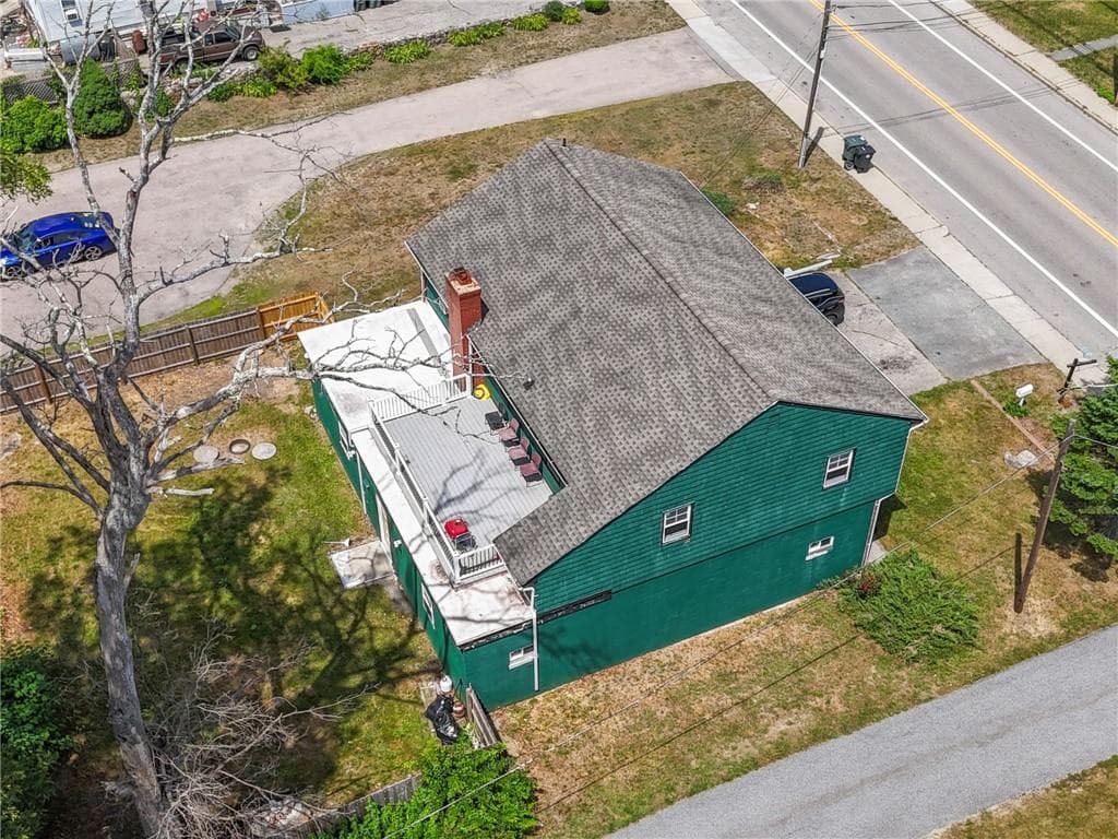 Single Family Residence at 172 Knotty Oak Road, Coventry, photo 34 of 36