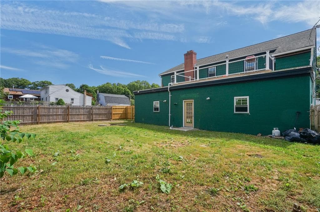 Single Family Residence at 172 Knotty Oak Road, Coventry, photo 29 of 36